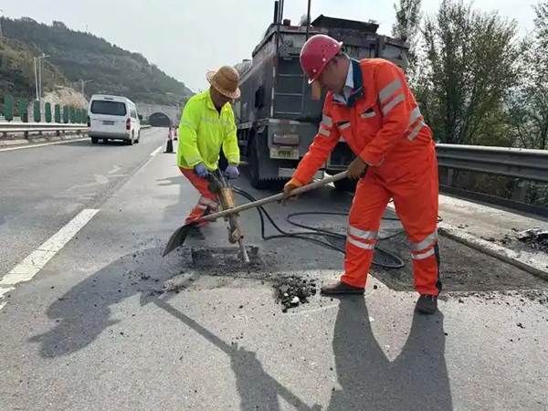 柯桥沥青路面修补价格